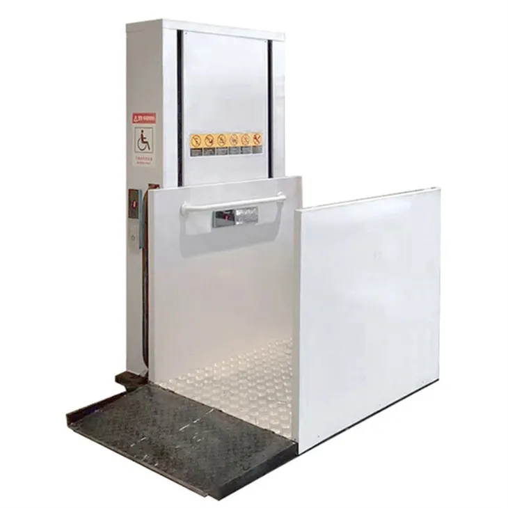 Ascensor per a cadira de rodes accessible