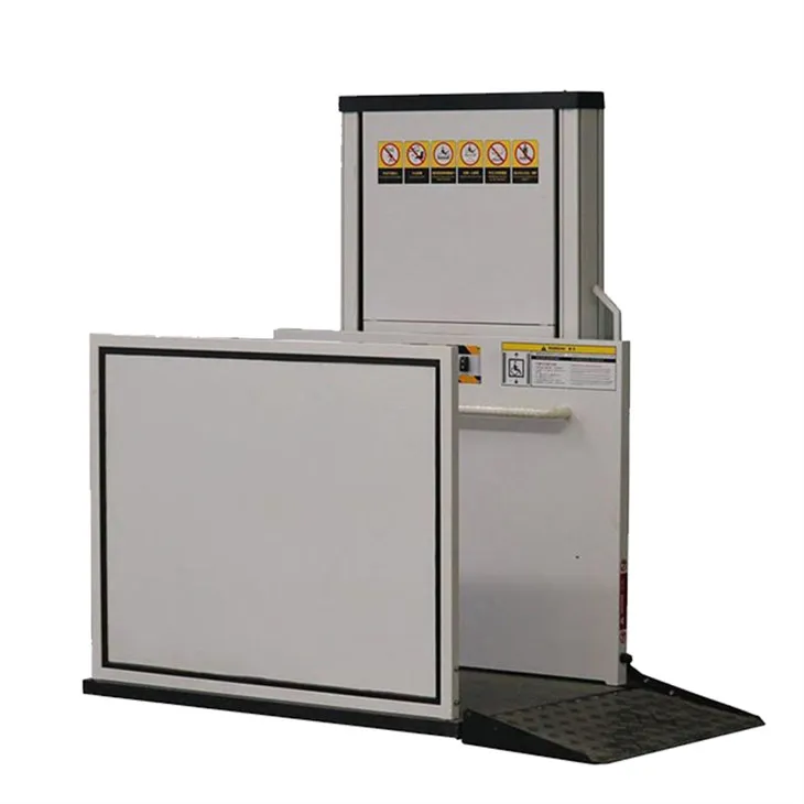 Ascensors de cadira de rodes a casa