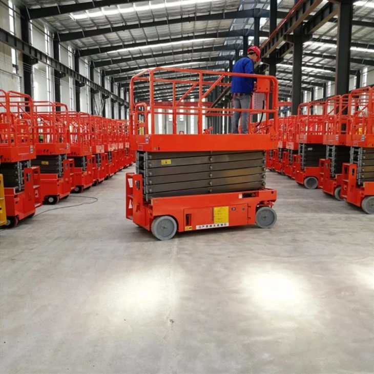 Mobile Lift For Stadium Construction